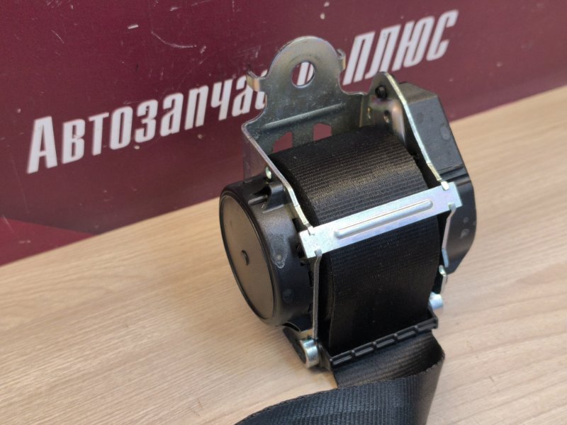 Ремень безопасности