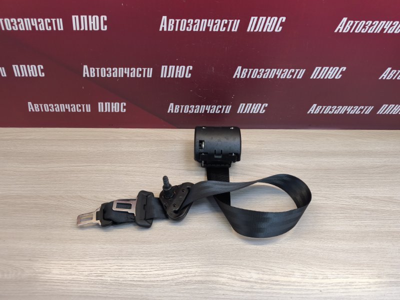 Ремень безопасности