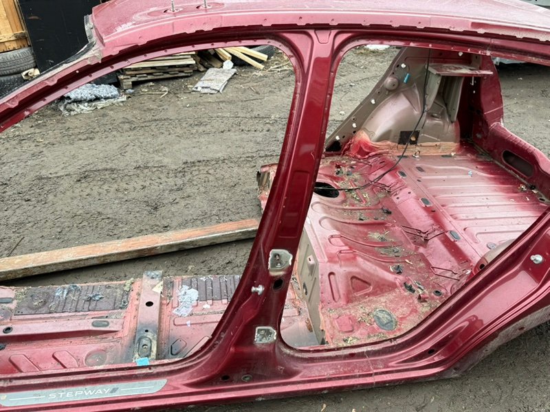 средняя стойка