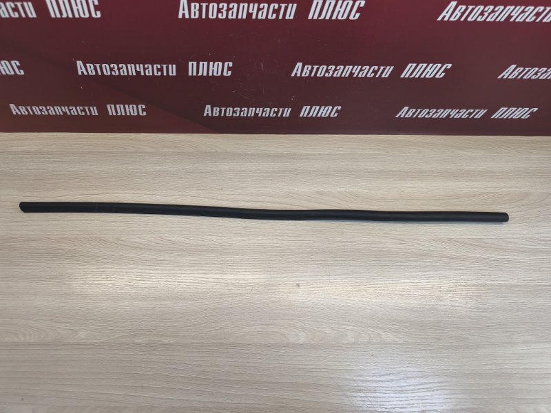 Уплотнительная резинка боковой двери
