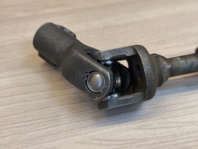 Рулевой карданчик