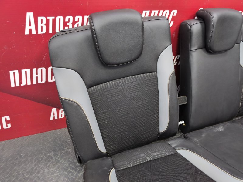 Сиденья комплект