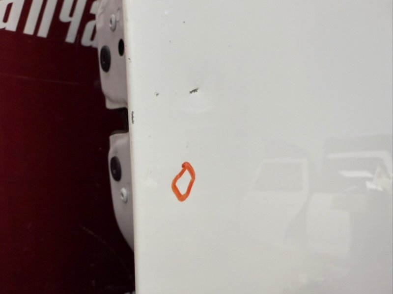 Дверь боковая