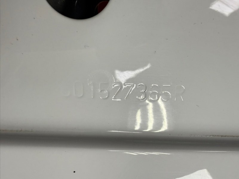 Дверь боковая