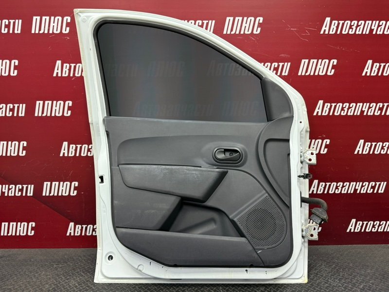 Дверь боковая