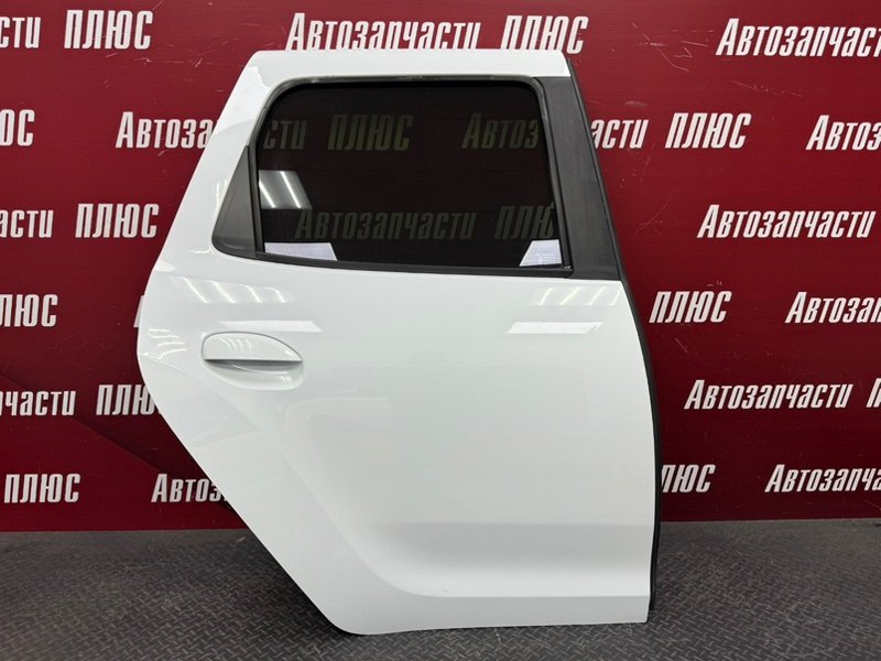 Дверь боковая