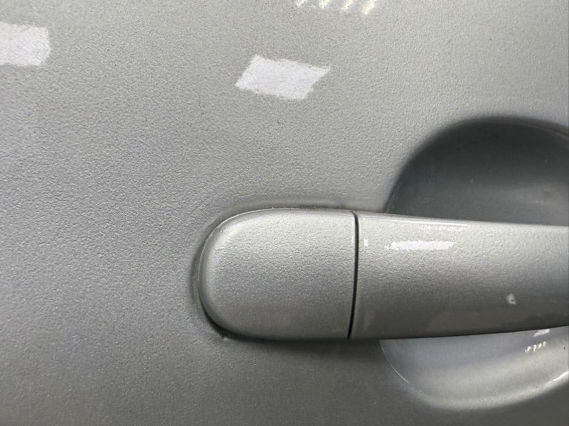 Дверь боковая