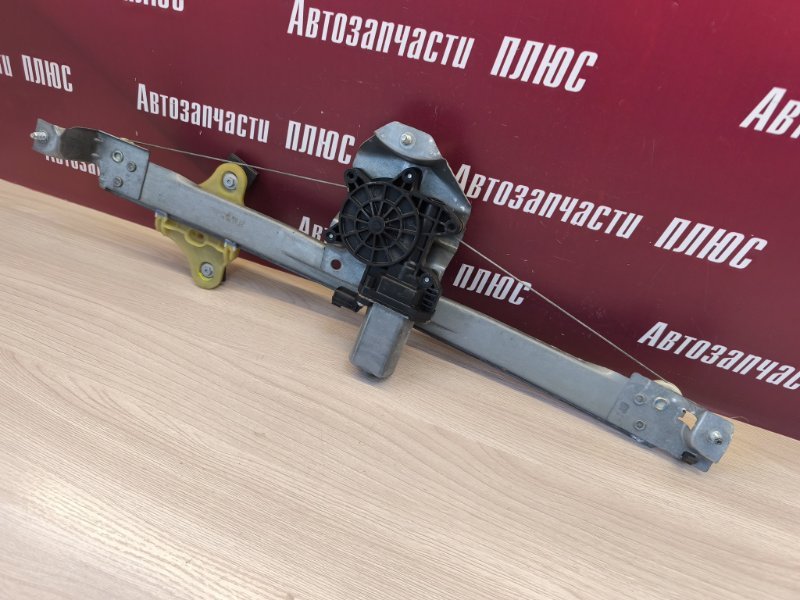 Стеклоподъемник    двери