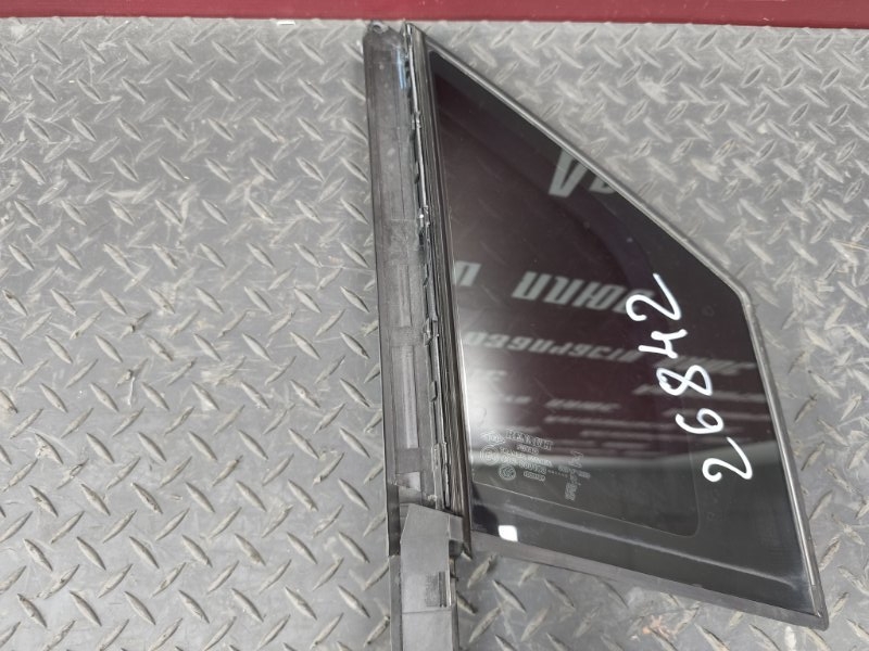 Форточка двери