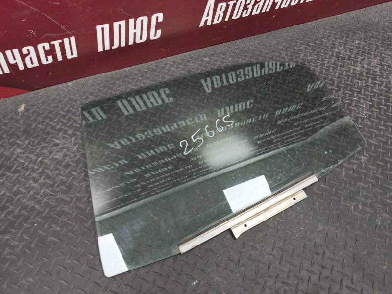 Стекло двери