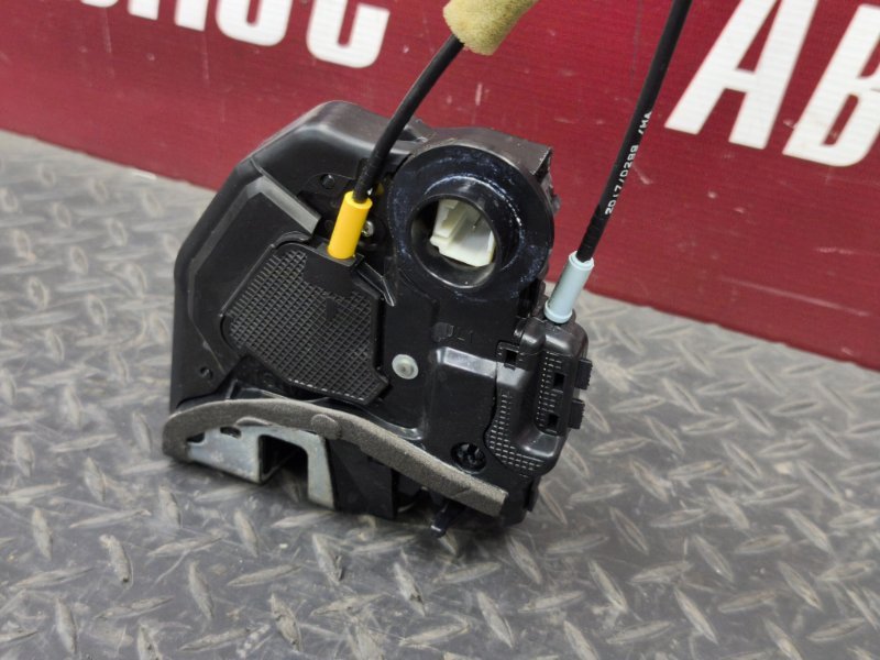 Замок      двери