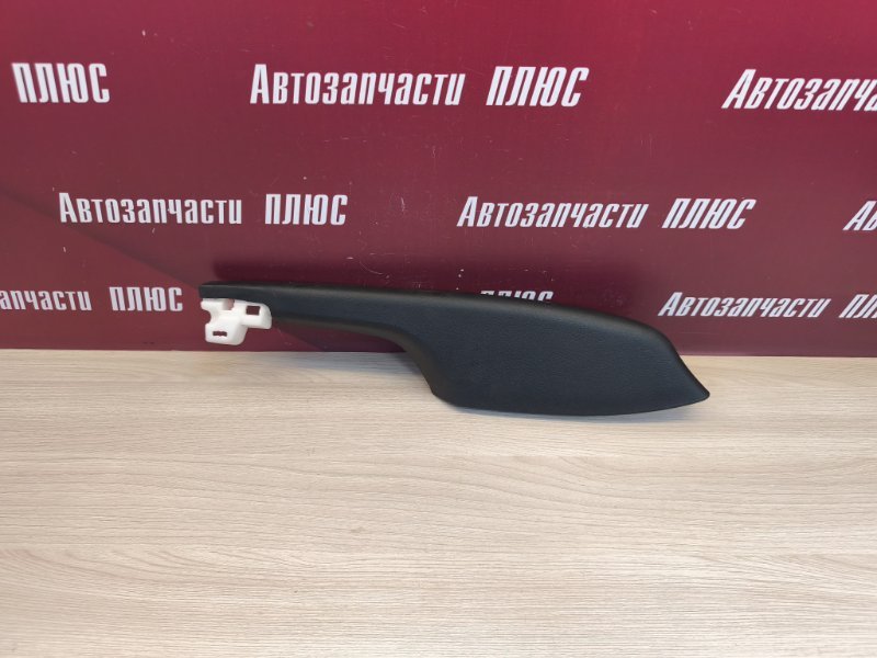 Накладка двери