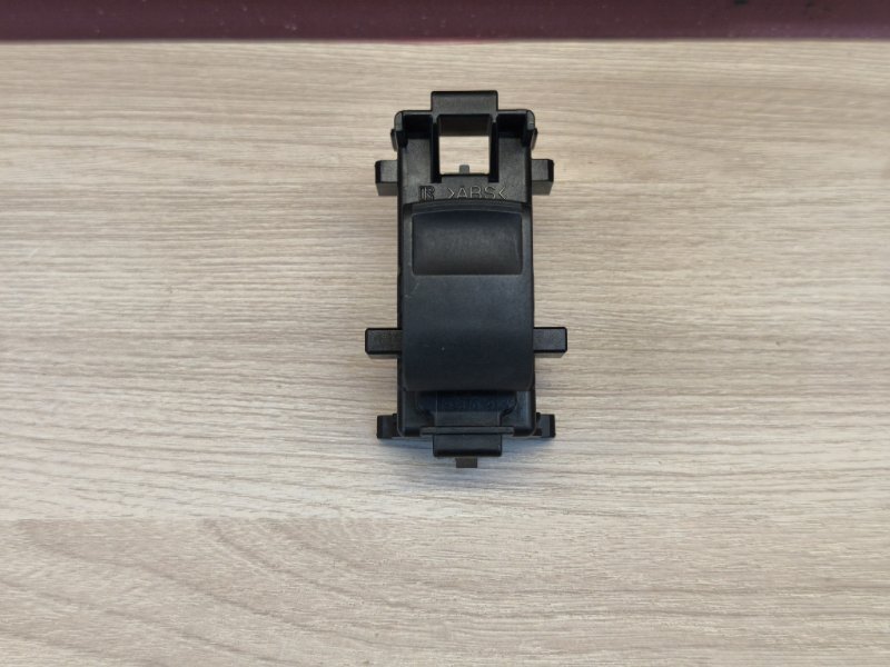 Кнопка стеклоподъемника   двери