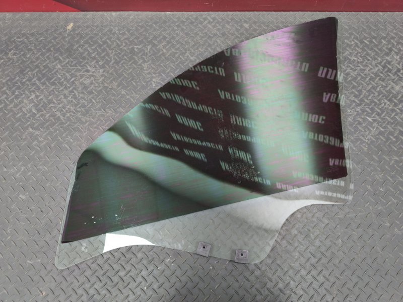 Стекло двери