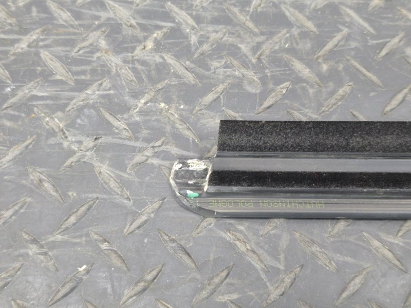 Уплотнитель стекла двери внешний