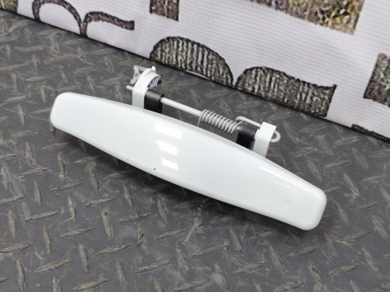 Ручка двери внешняя