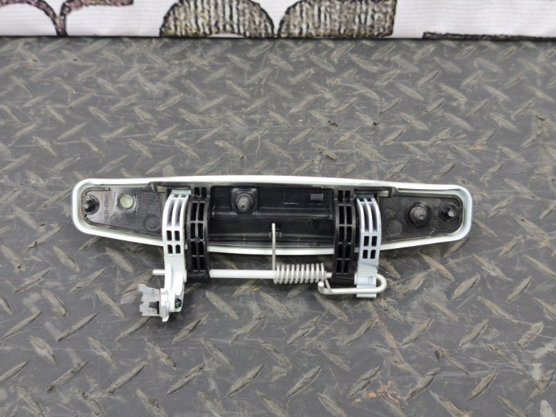 Ручка двери внешняя