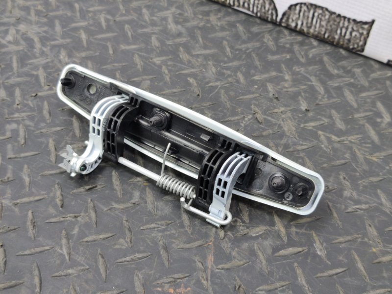 Ручка двери внешняя