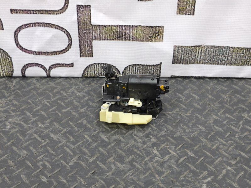 Замок      двери