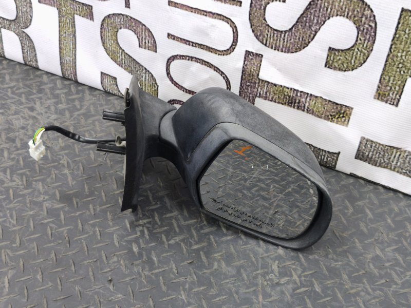 Зеркало заднего вида боковое