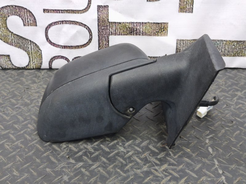 Зеркало заднего вида боковое