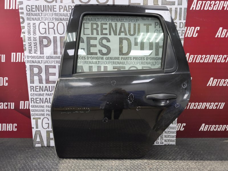 Дверь боковая