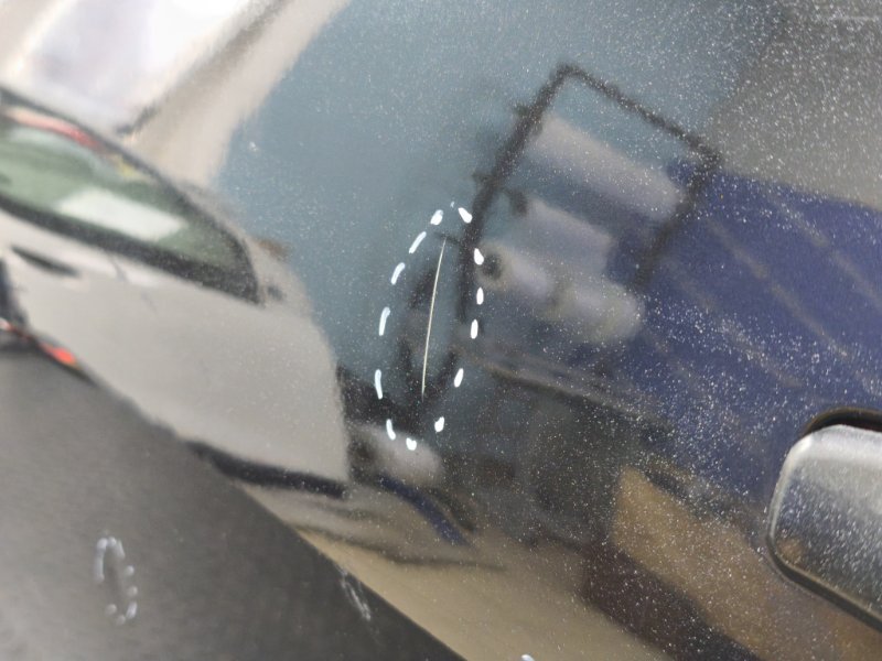 Дверь боковая