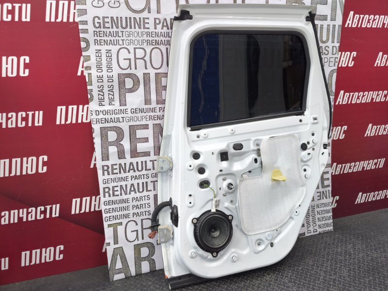 Дверь боковая