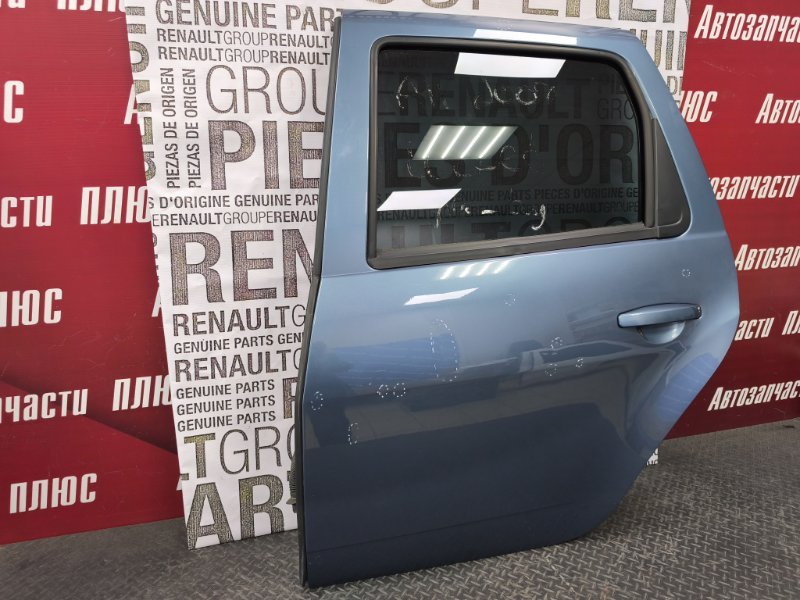 Дверь боковая