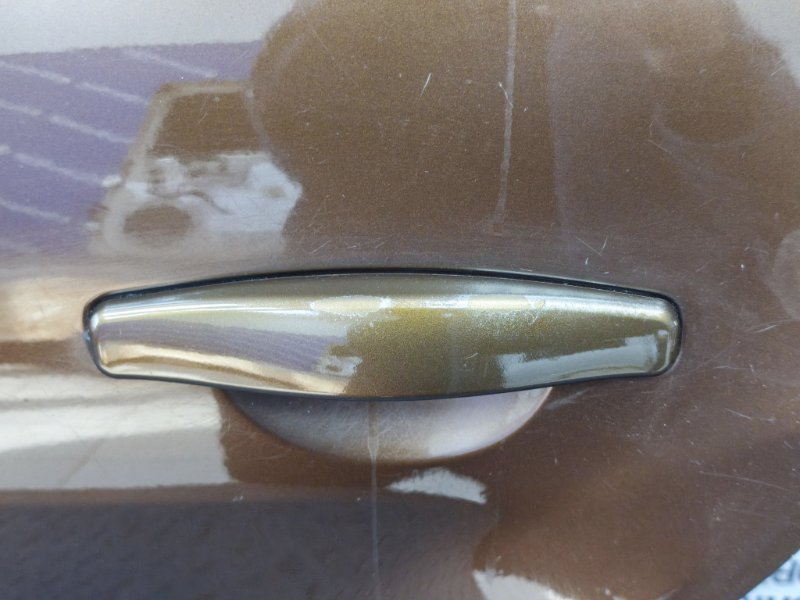 Дверь боковая