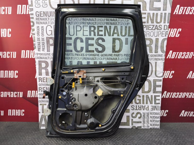 Дверь боковая