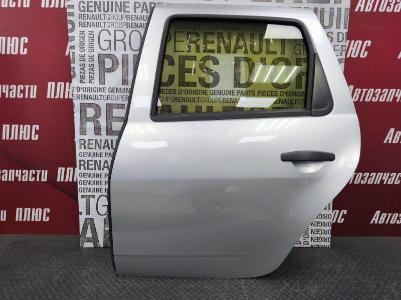 Дверь боковая