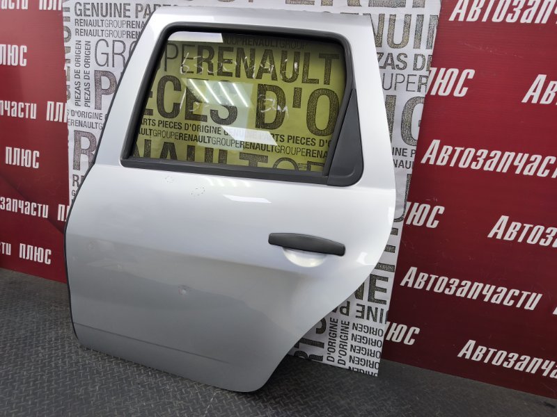 Дверь боковая