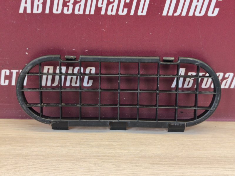 Решетка вентиляции