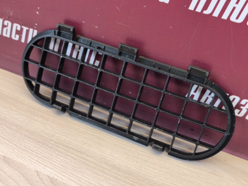 Решетка вентиляции