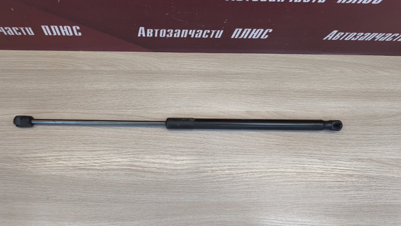 Амортизатор багажника