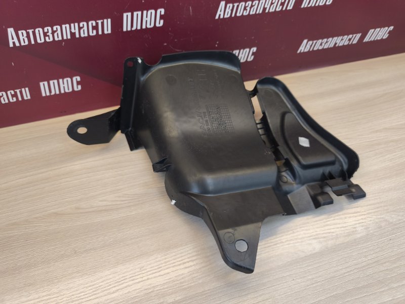 Пыльник двигателя