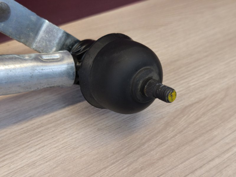 Трапеция дворников