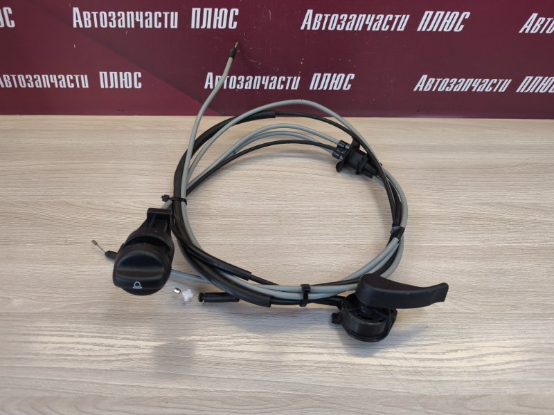 Трос замка капота