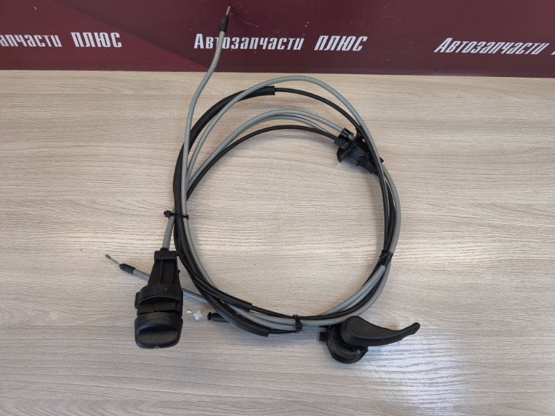 Трос замка капота