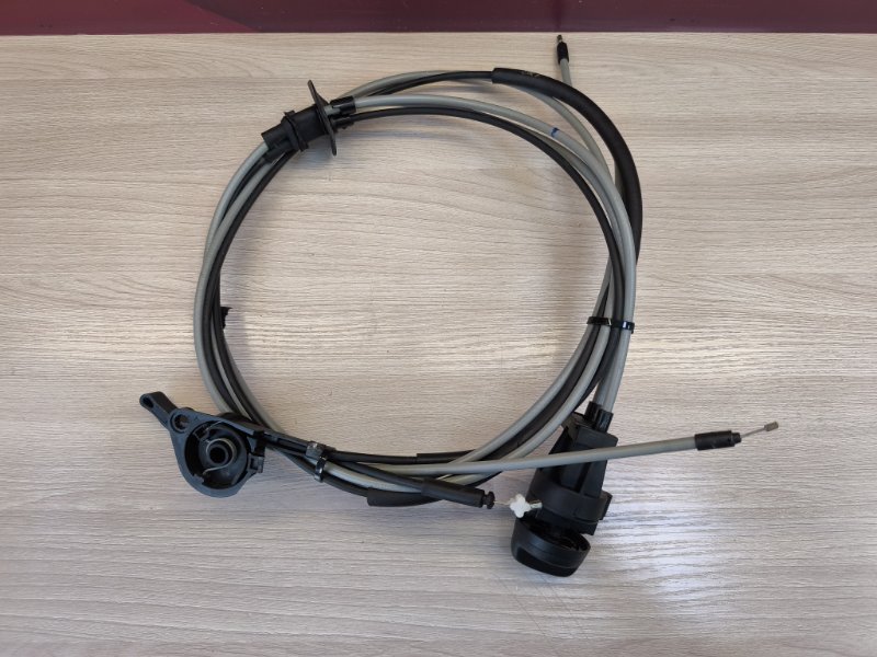 Трос замка капота