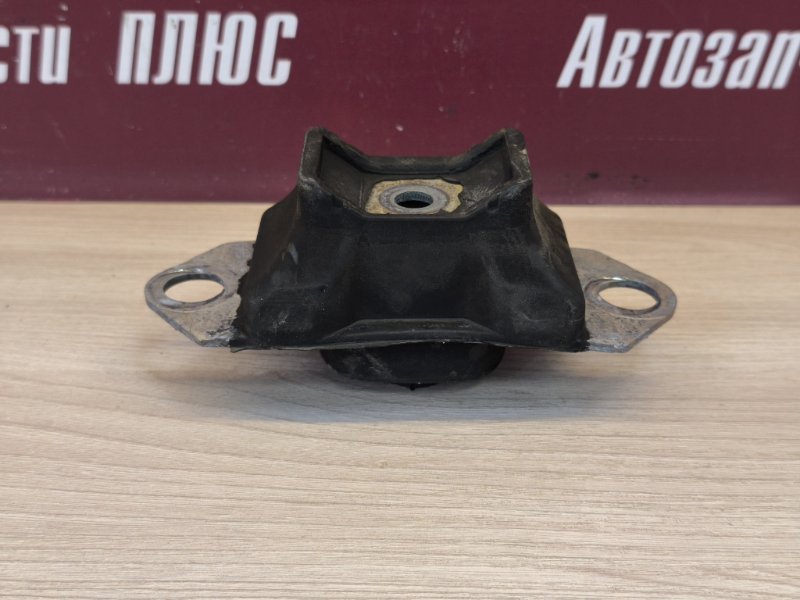 Опора двигателя