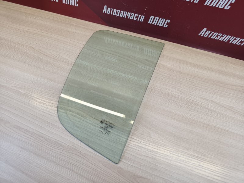 Форточка двери