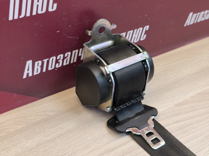 Ремень безопасности