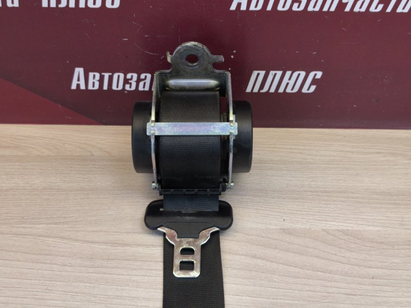 Ремень безопасности