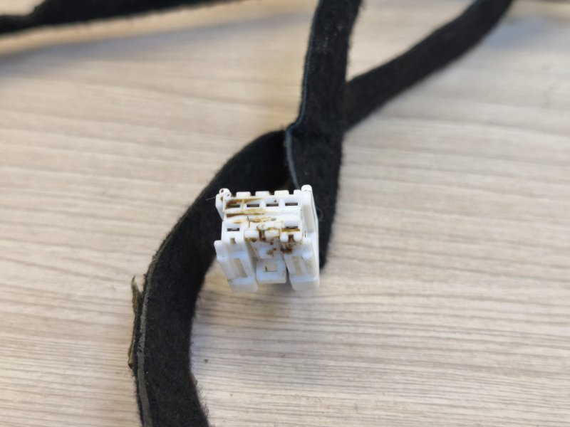 Проводка двери