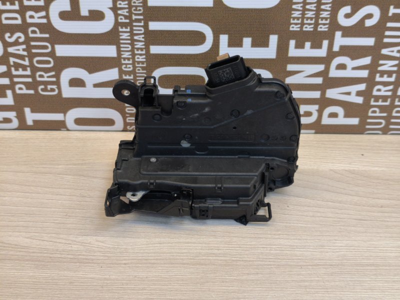 Замок      двери