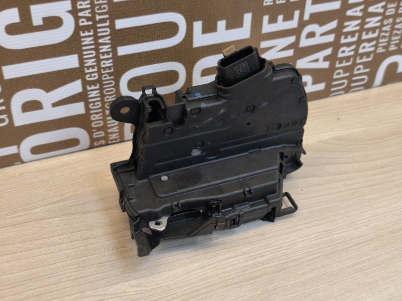 Замок      двери