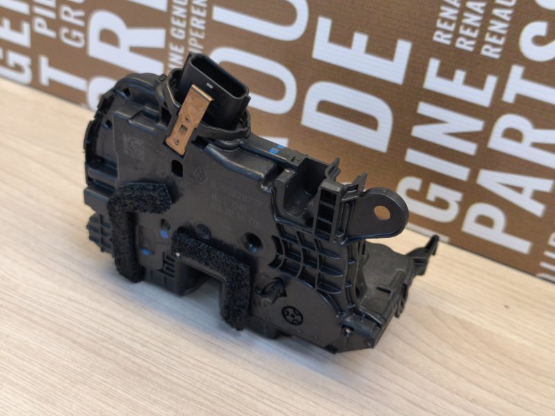 Замок      двери