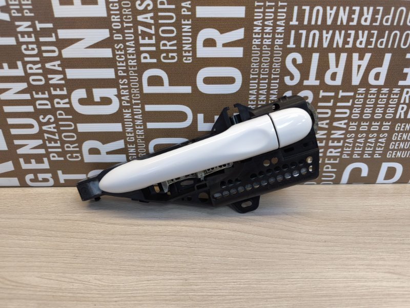 Ручка двери внешняя